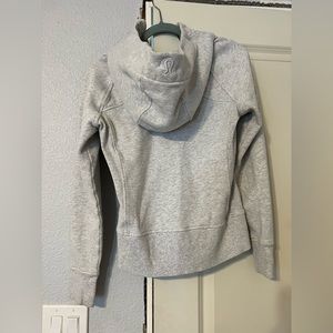 Lulu lemon sweatshirt